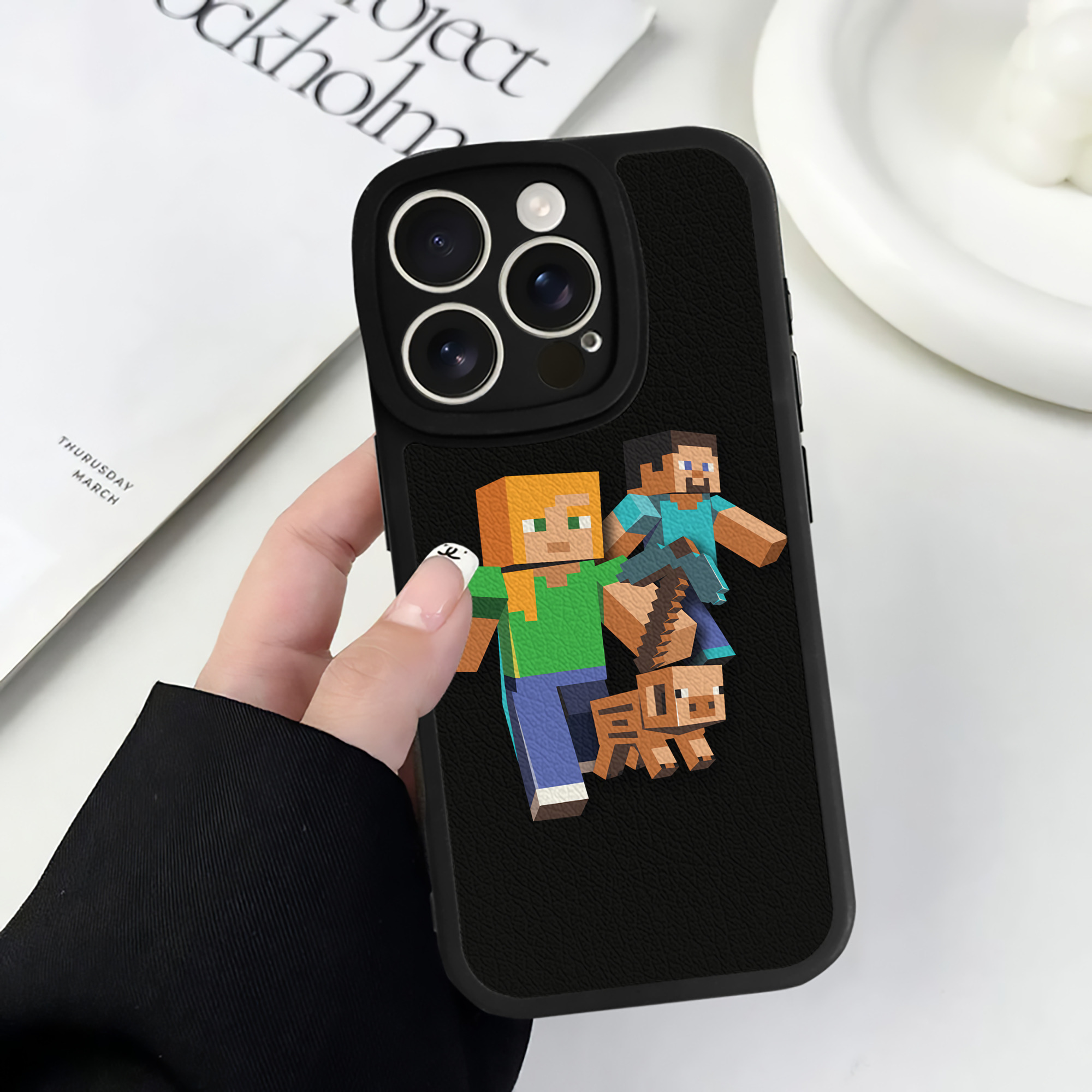 （画像用） マインクラフト ブロックの世界 Minecraft MC Block world 【iPhone 16シリーズ対応】シリコンスマホケース（レザー調） 材質：シリコン